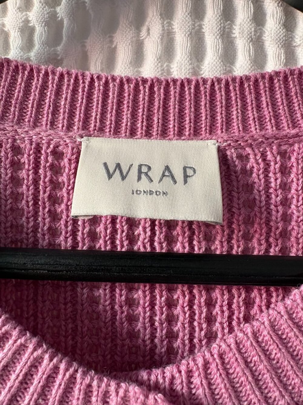 Wrap London soft magenta button through short sleeve women's cardigan sweater - Picture 5 of 8